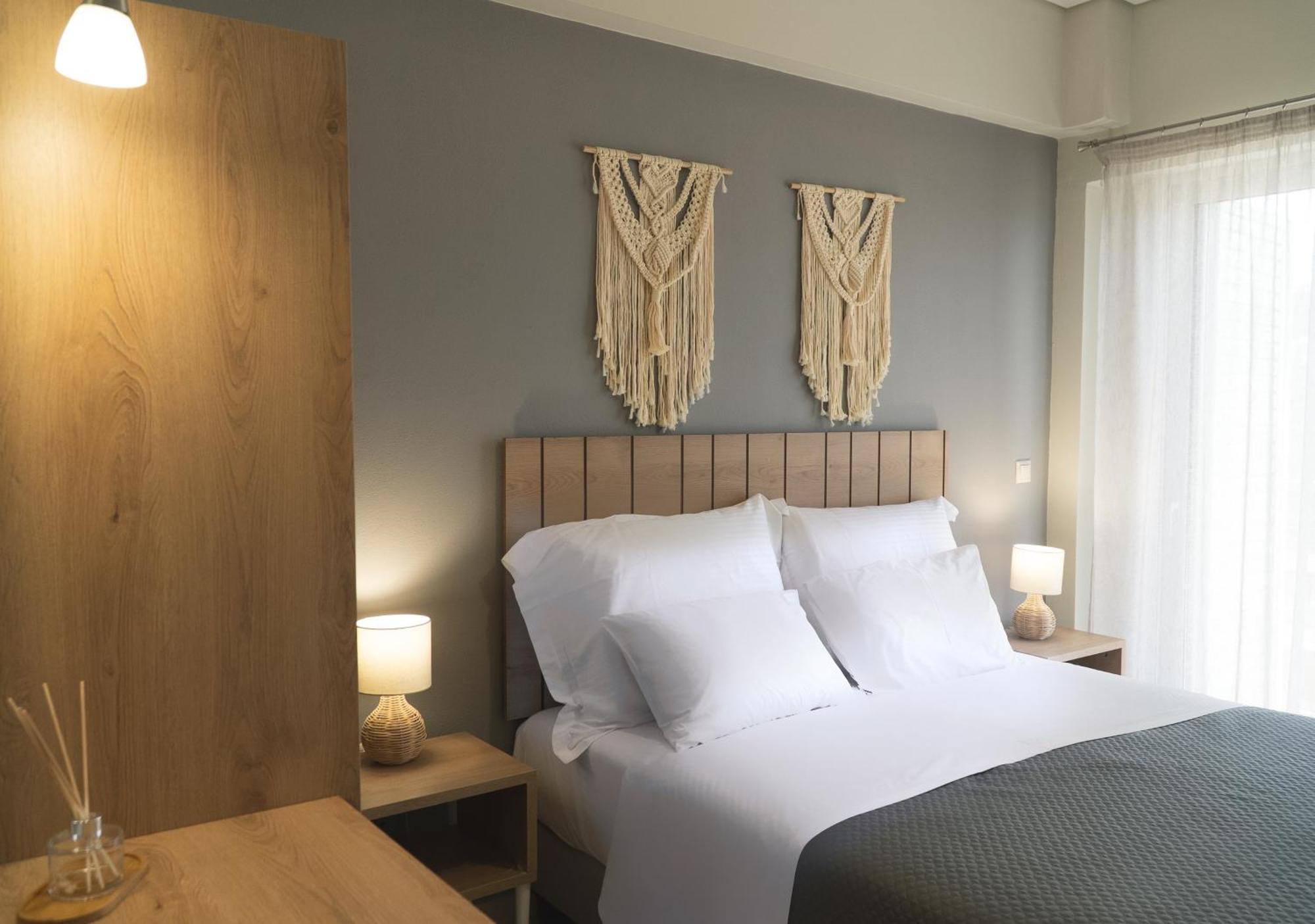 Rondo'S Hotel Himare Esterno foto